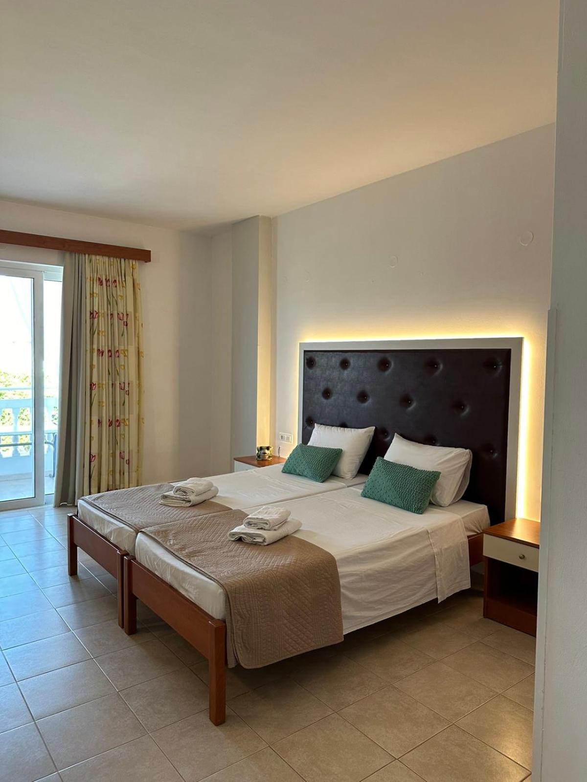Apollonio Suites & Rooms Faliraki Rhodes Zimmer foto