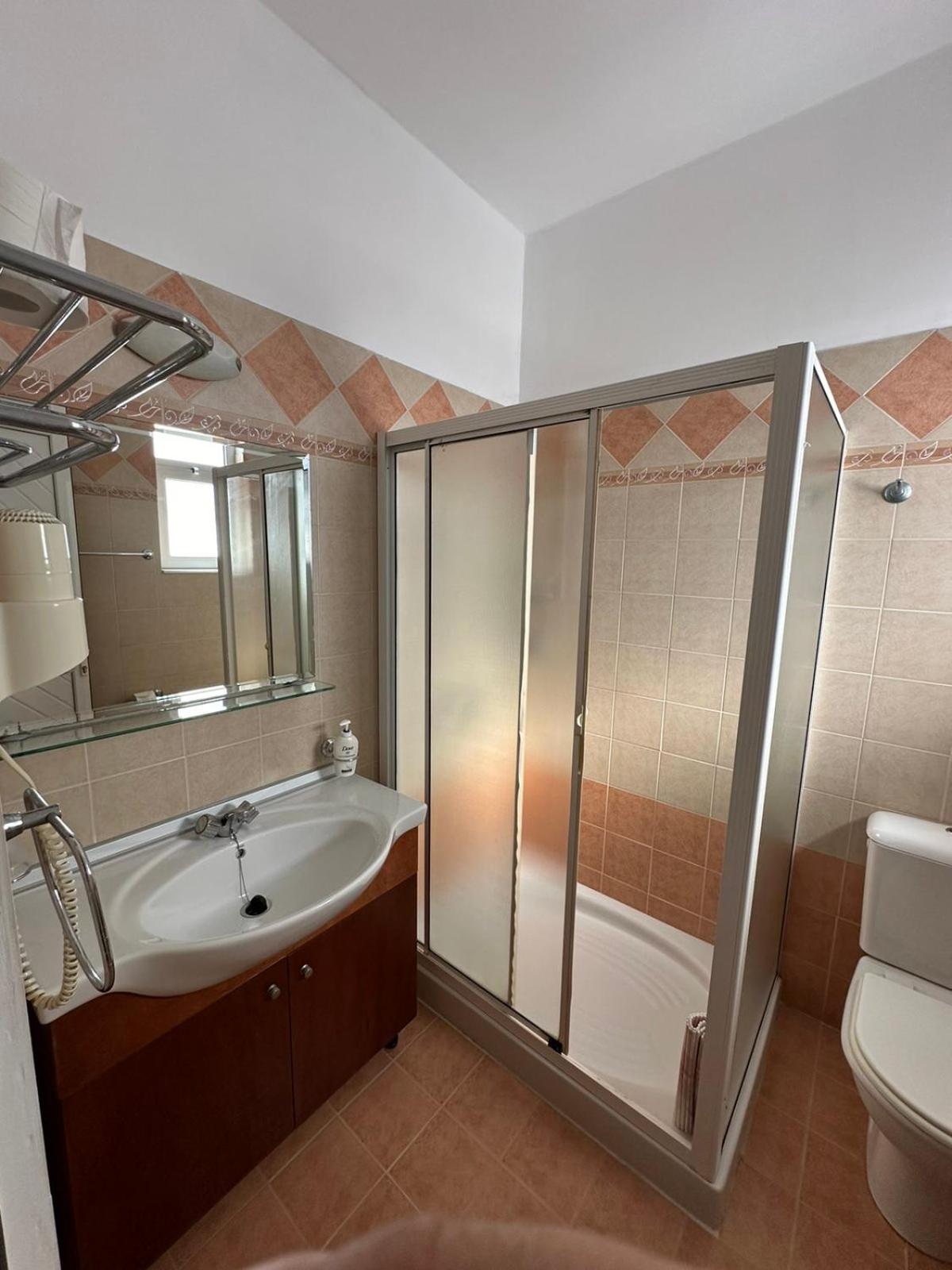Apollonio Suites & Rooms Faliraki Rhodes Zimmer foto