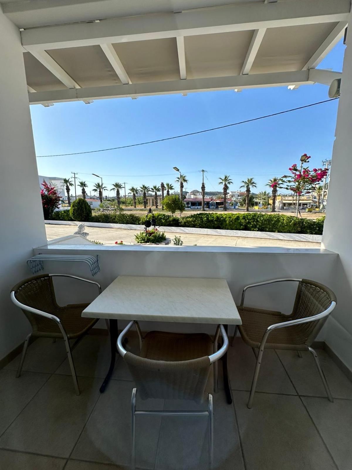 Apollonio Suites & Rooms Faliraki Rhodes Zimmer foto