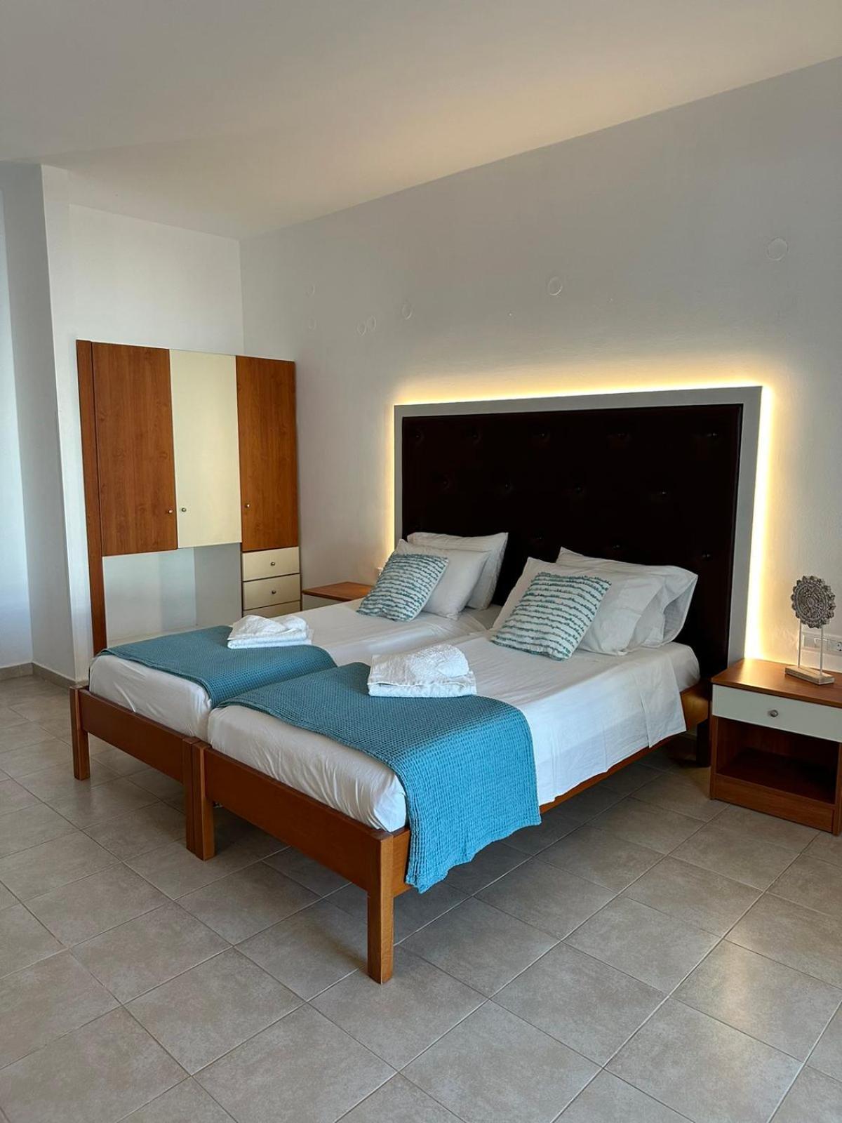 Apollonio Suites & Rooms Faliraki Rhodes Zimmer foto