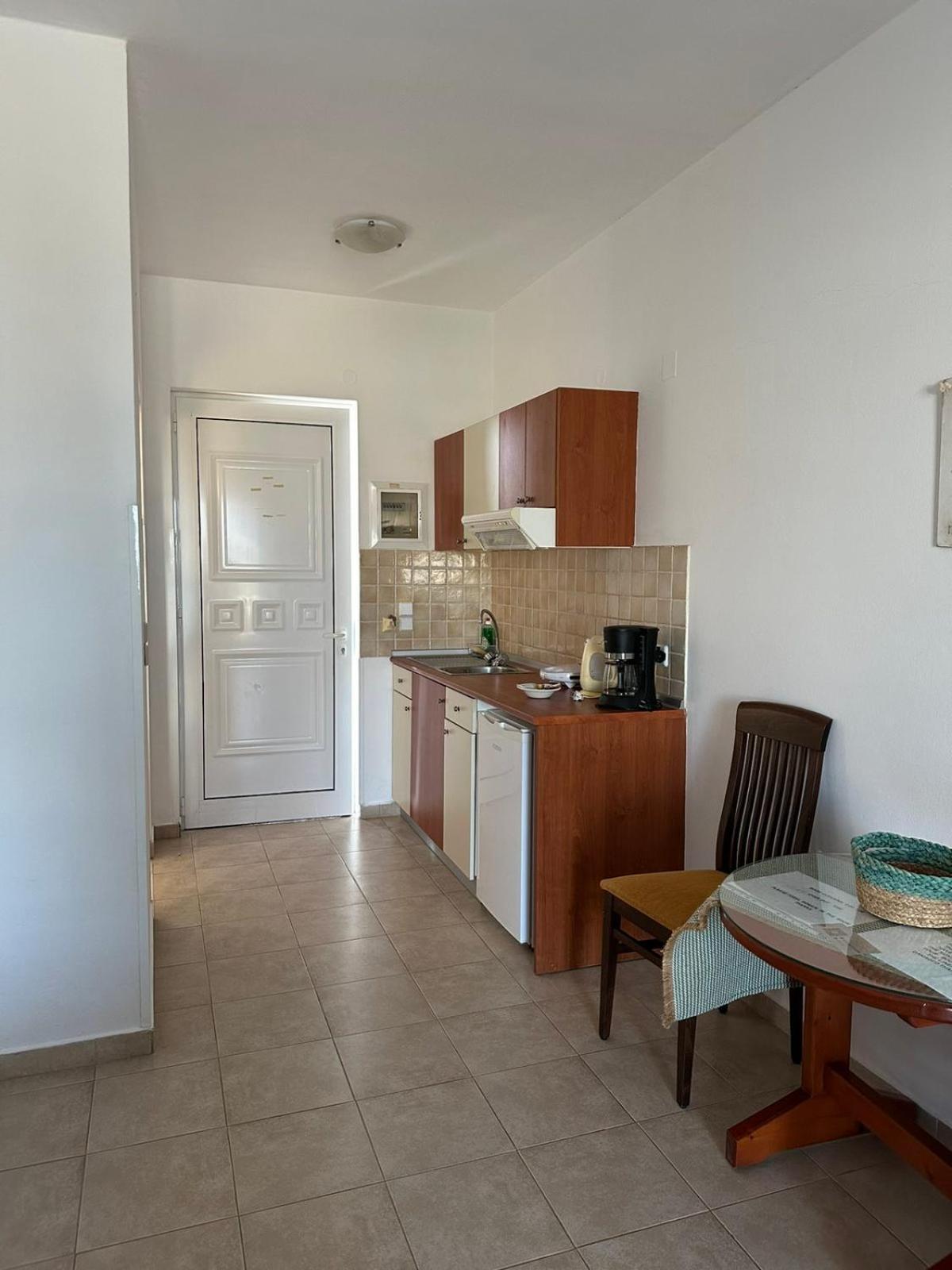 Apollonio Suites & Rooms Faliraki Rhodes Zimmer foto