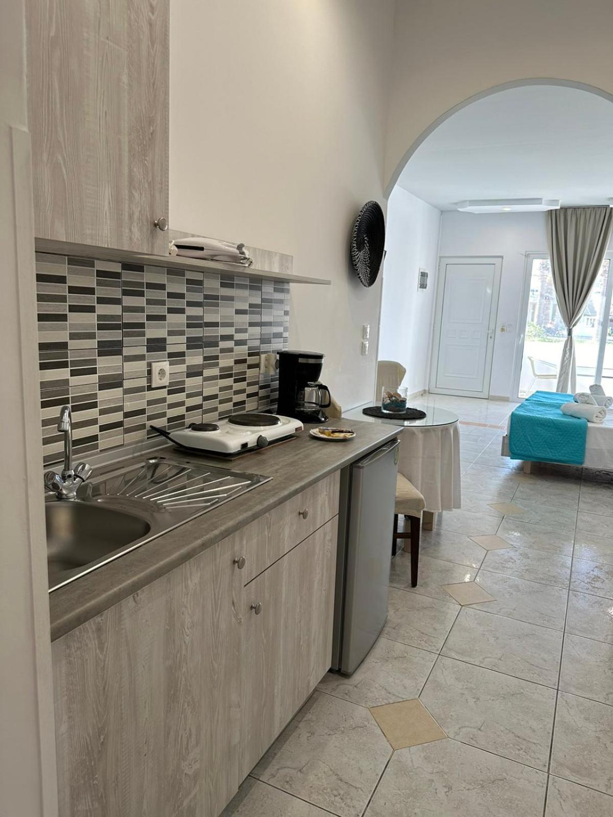 Apollonio Suites & Rooms Faliraki Rhodes Zimmer foto